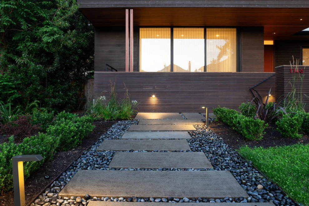Seattle Modern Front Yard by Urban Oasis Design & Construction LLC - Photo 5