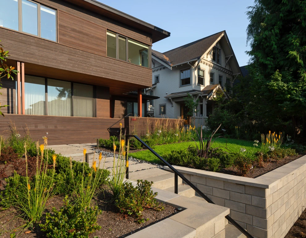 Seattle Modern Front Yard by Urban Oasis Design & Construction LLC - Photo 10