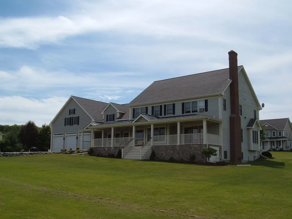 Classic Wiliston Residence by Christian C. Carey, Architect, P.C. - Photo 4