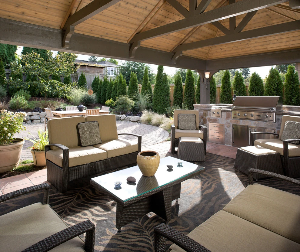Clyde Hill Residence by Urban Oasis Design & Construction LLC - Photo 3