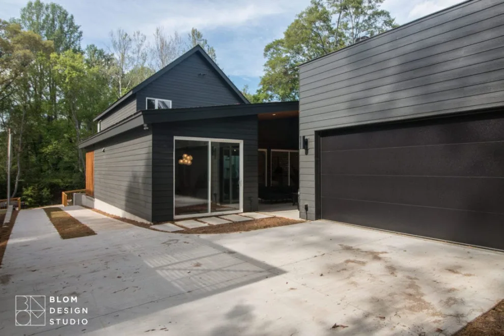 105 Traxler Street by BLOM Design Studio - Photo 3