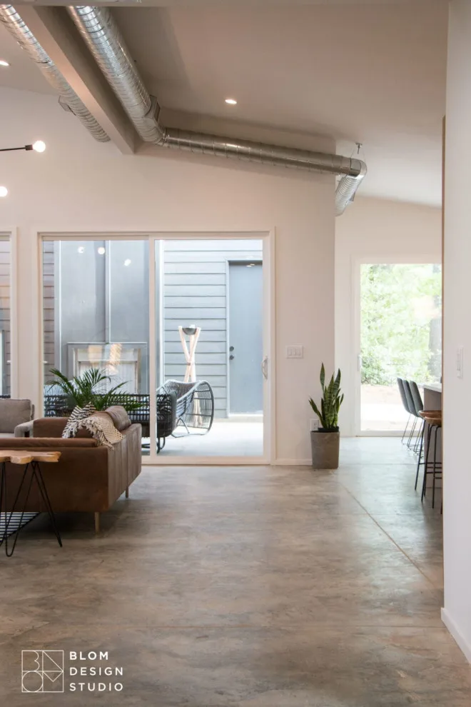 105 Traxler Street by BLOM Design Studio - Photo 18