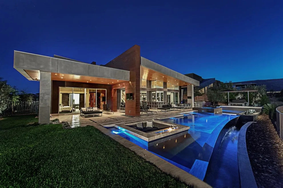 12105_Residential Property by Pinnacle Architectural Studio - Photo 14