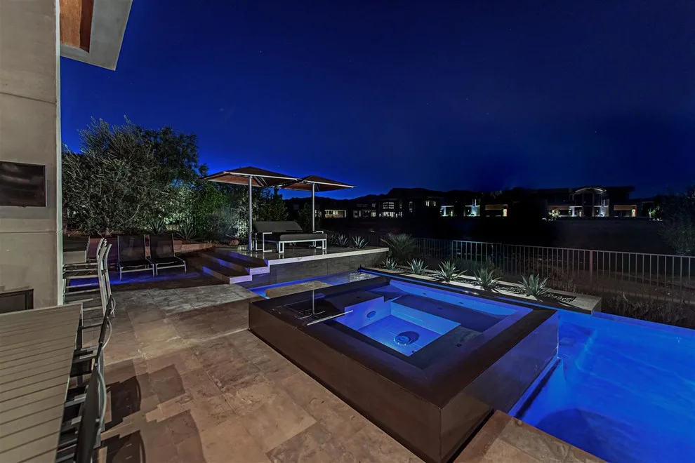 12105_Residential Property by Pinnacle Architectural Studio - Photo 39