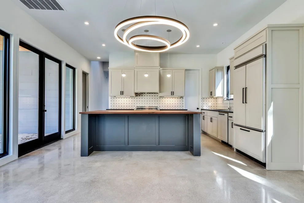 Bauerle 1609 by DK Studio - Photo 4