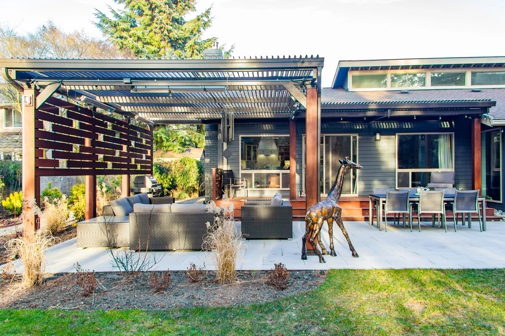 Bellevue Modern Outdoor Living by Urban Oasis Design & Construction LLC - Photo 5