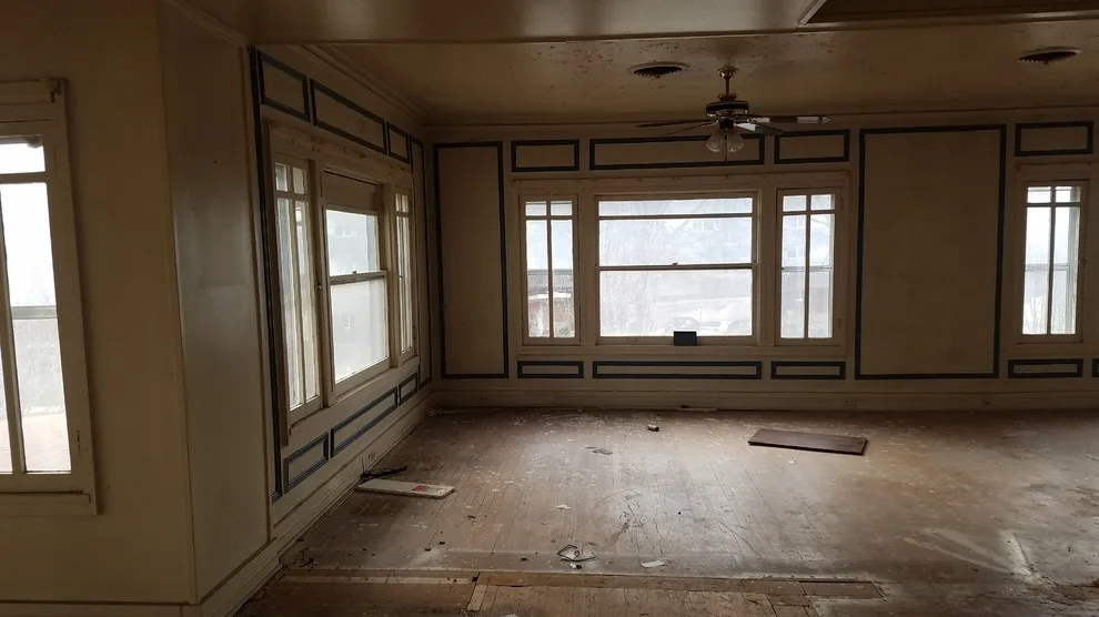 1917 Urban Residence Renovation by Cliff Wright Design - Photo 10