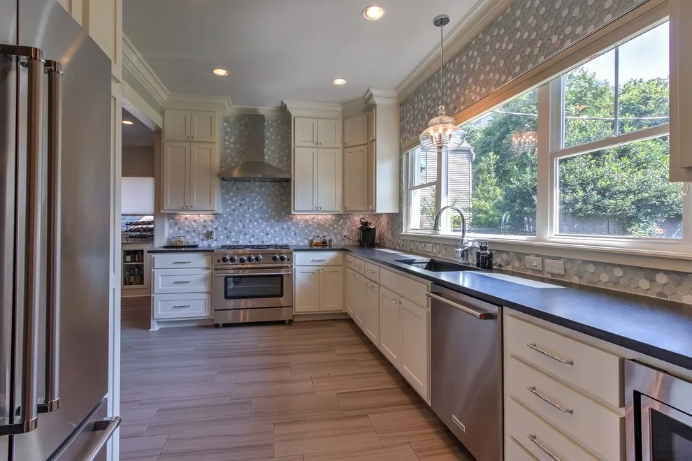 1917 Urban Residence Renovation by Cliff Wright Design - Photo 8