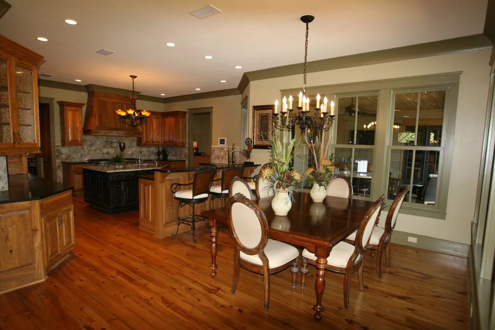 2008 Featured Residence by Bob Chatham Custom Home Design - Photo 8