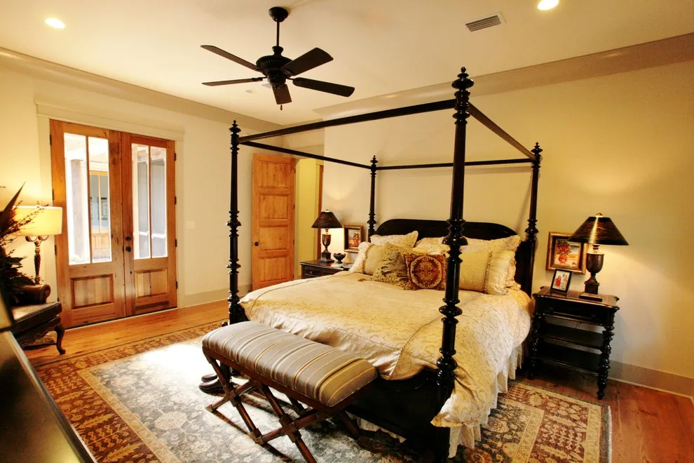 2009 Featured Residence by Bob Chatham Custom Home Design - Photo 5