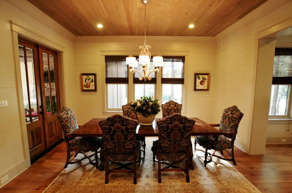 2009 Featured Residence by Bob Chatham Custom Home Design - Photo 7