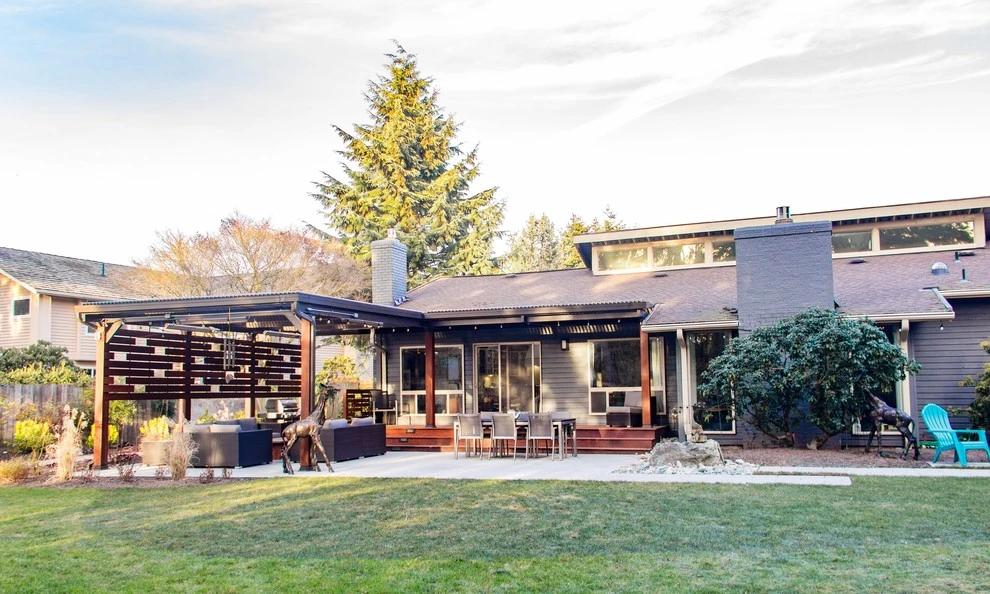 Bellevue Modern Outdoor Living by Urban Oasis Design & Construction LLC - Photo 2