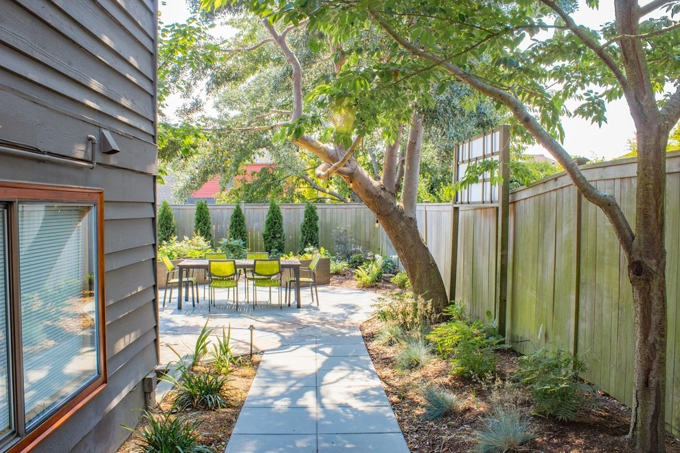 Urban Oasis Design & Construction LLC - Photo 4