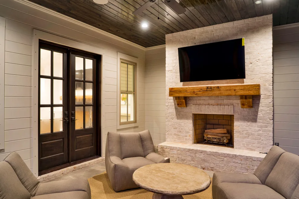 2018 Featured Residence by Bob Chatham Custom Home Design - Photo 25