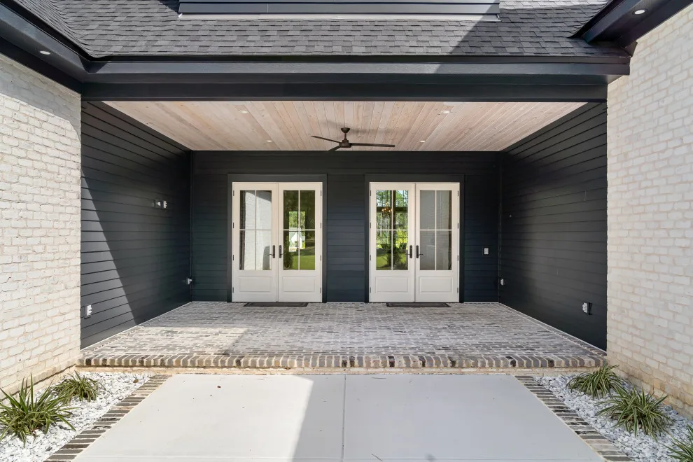 2024 Display Residence by Bob Chatham Custom Home Design - Photo 8