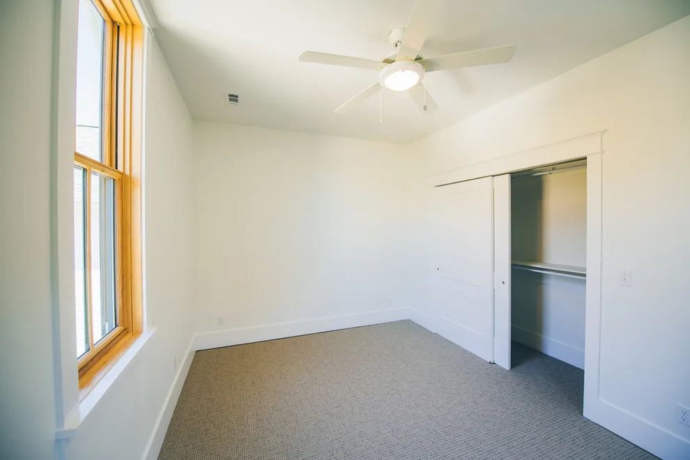 Sunny Artisan | South Street Cottages by Flintlock Architecture & Landscape - Photo 14