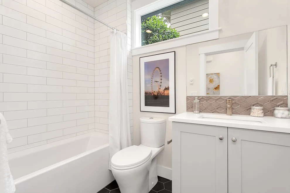 63rd Avenue Mercer Island Washington by M.O.D.E. LLC. - Photo 14