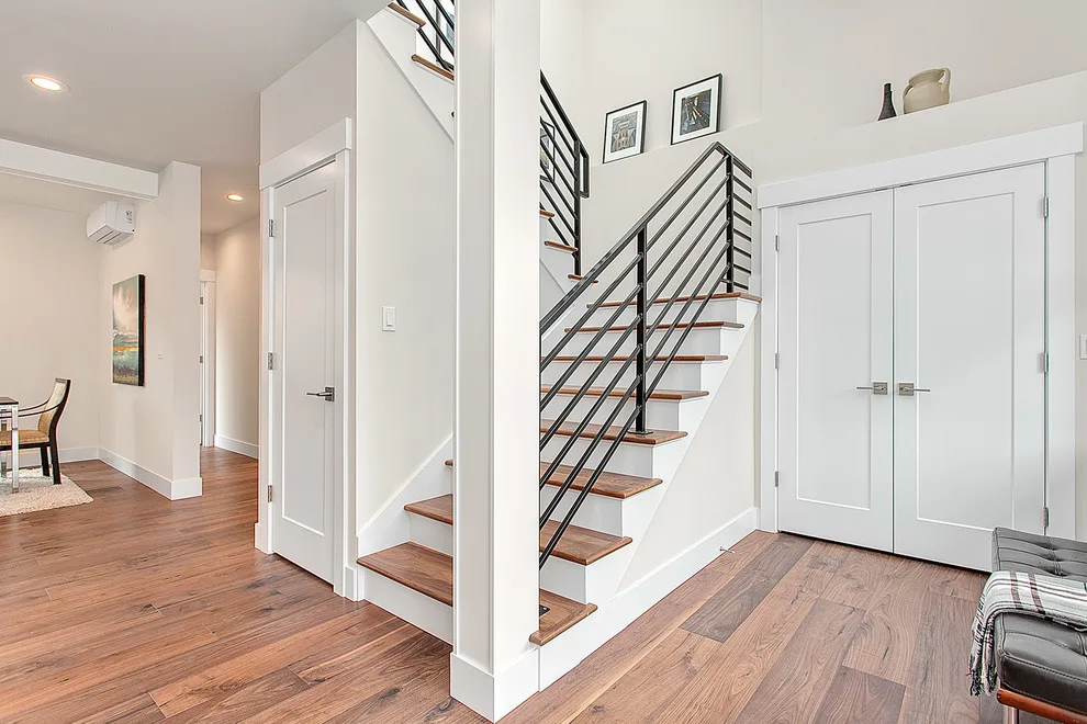 63rd Avenue Mercer Island Washington by M.O.D.E. LLC. - Photo 5