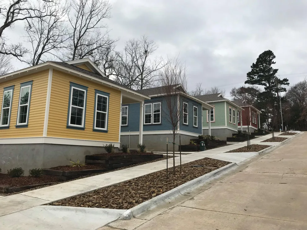 Ninth Avenue Cottages by Flintlock Architecture & Landscape - Photo 3