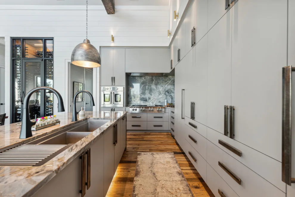 A Blend of Types by DLB Custom Home Design - Photo 2
