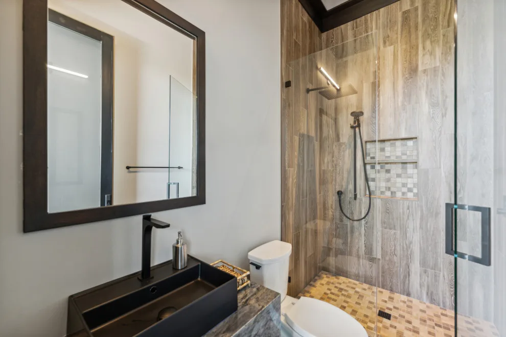 A Blend of Types by DLB Custom Home Design - Photo 44