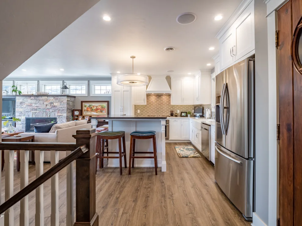 Enabler Avenue by Distinctive Design Studio - Photo 12