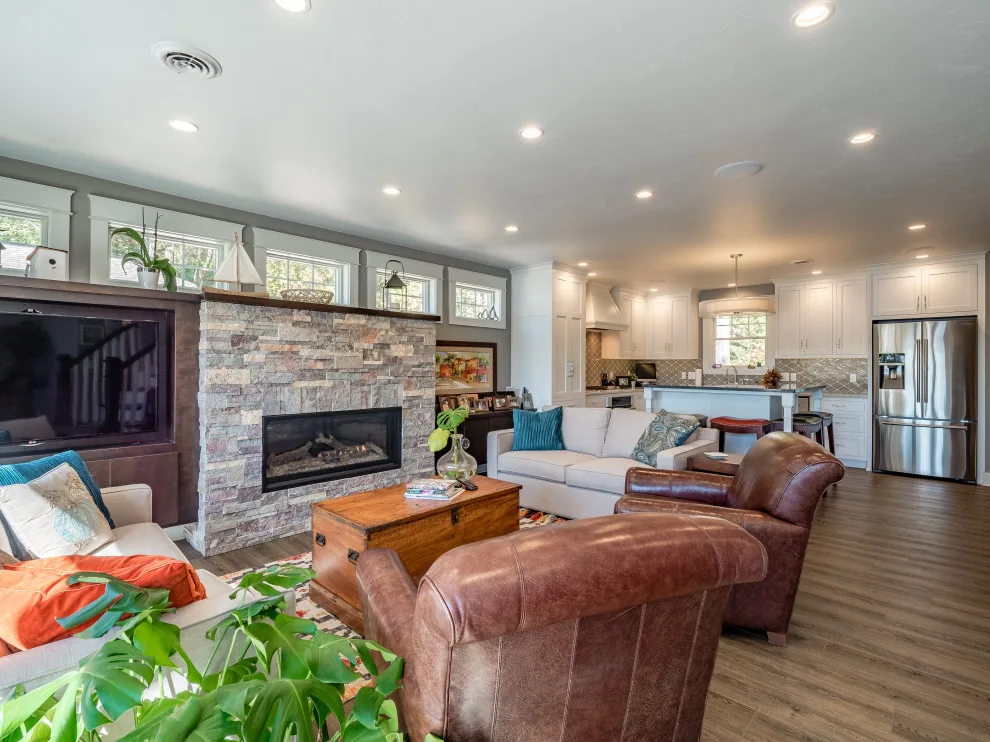 Enabler Avenue by Distinctive Design Studio - Photo 27