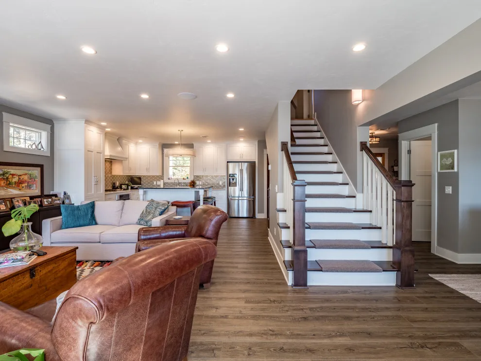 Enabler Avenue by Distinctive Design Studio - Photo 29