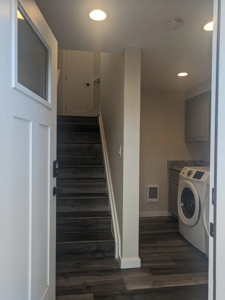Accessory Dwelling Units: Five Projects by Hive Architecture By Becky Alexis - Photo 10