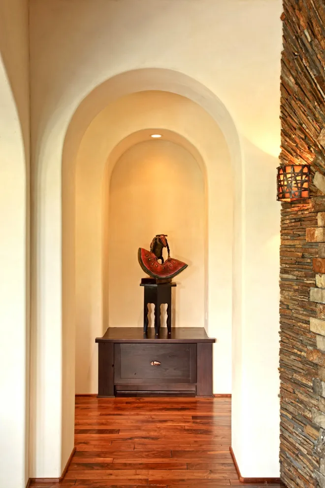 Safari-Inspired African Home by James McNeal Architecture And Design - Photo 9