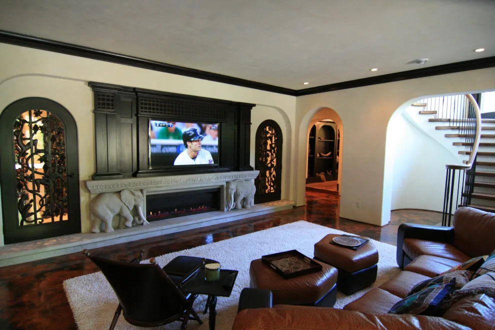 Safari-Inspired African Home by James McNeal Architecture And Design - Photo 39