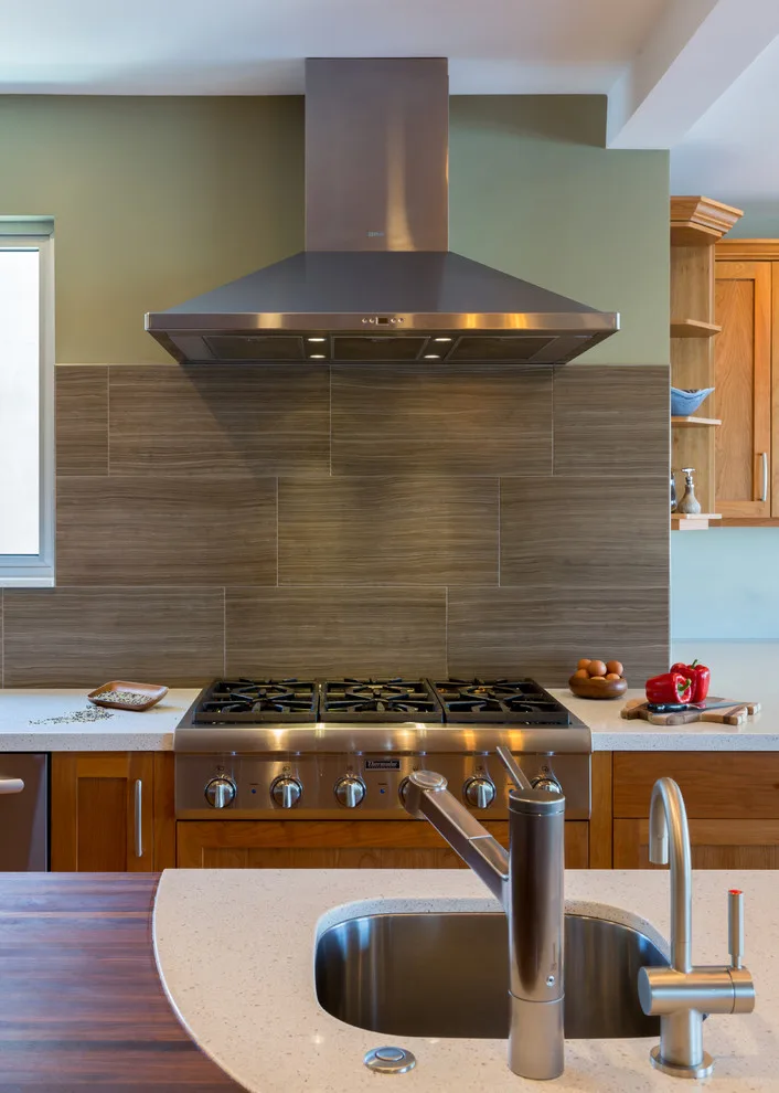 Alameda Waves by Rebecca Schnier Architecture - Photo 5