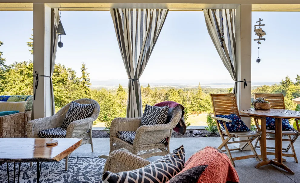 Amanda Lane, Camano Island Washington by Dan Nelson, Designs Northwest Architects - Photo 15