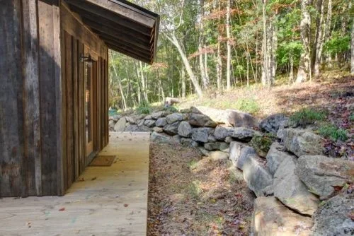 Amherst Lodge by B.O.B. - Beyond Ordinary Boundaries Architecture - Photo 2