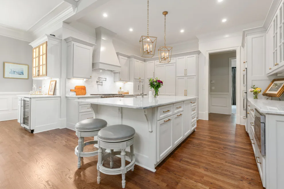 A Stylish and Practical New Kitchen by Cynthia Karegeannes, Registered Architect - Photo 9
