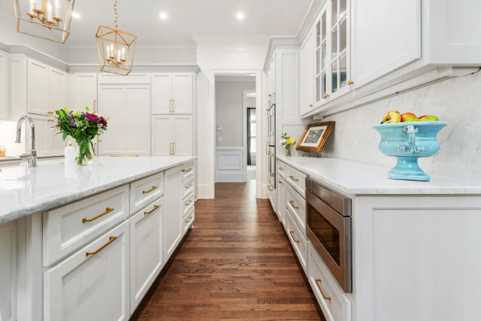 A Stylish and Practical New Kitchen by Cynthia Karegeannes, Registered Architect - Photo 5