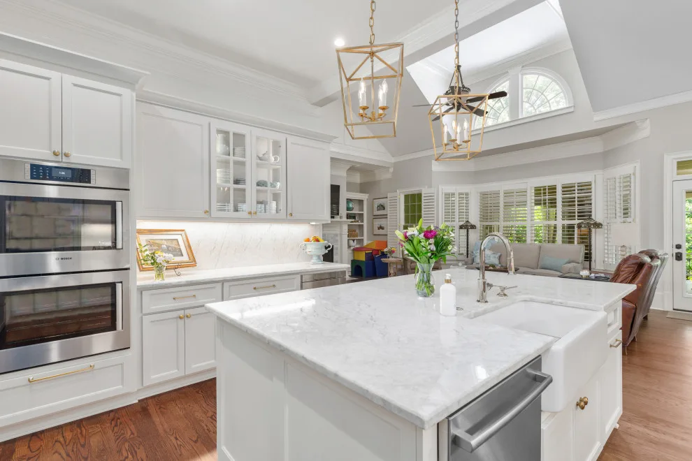 A Stylish and Practical New Kitchen by Cynthia Karegeannes, Registered Architect - Photo 4