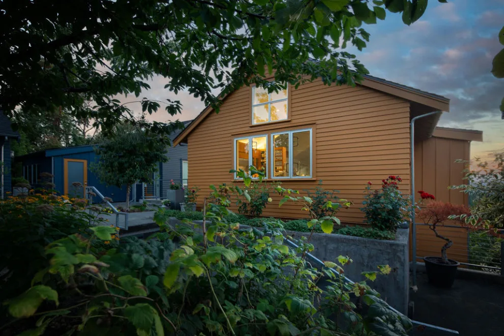 Anderson Gardens: Two Decades On by Rhodes Architecture + Light - Photo 14