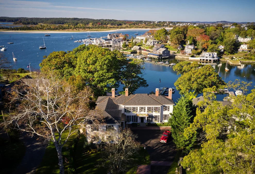 Annisquam Harbor by Cummings Architecture + Interiors - Photo 9