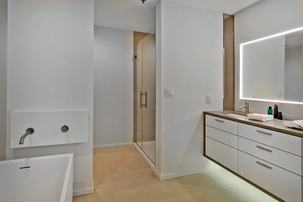 additional complete condominium - repeat client by Partners 4, Design - Photo 6