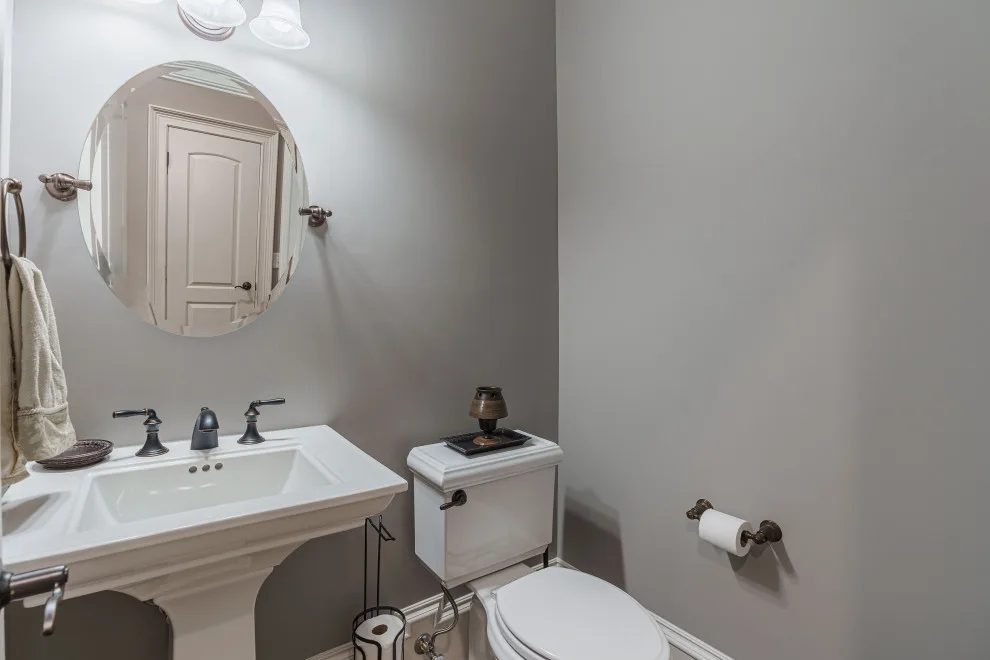 Ascot Residence Renovation by Phase One Design - Photo 4