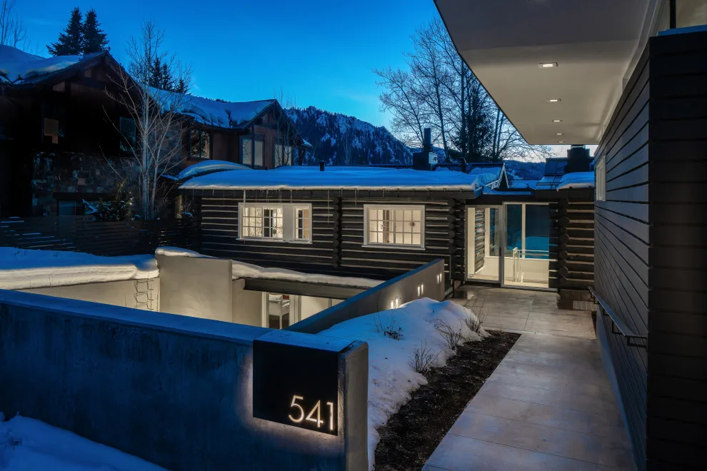Line Shacks One and Two by Willis Pember Architects - Photo 6