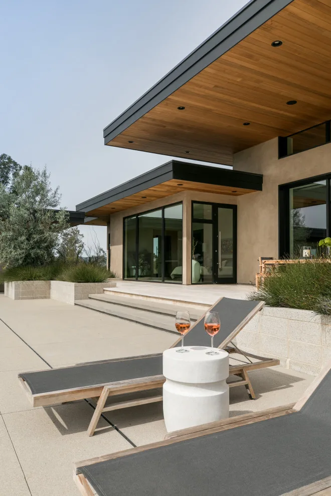 Athanasakos Home by Isaman Design, Inc. - Photo 5