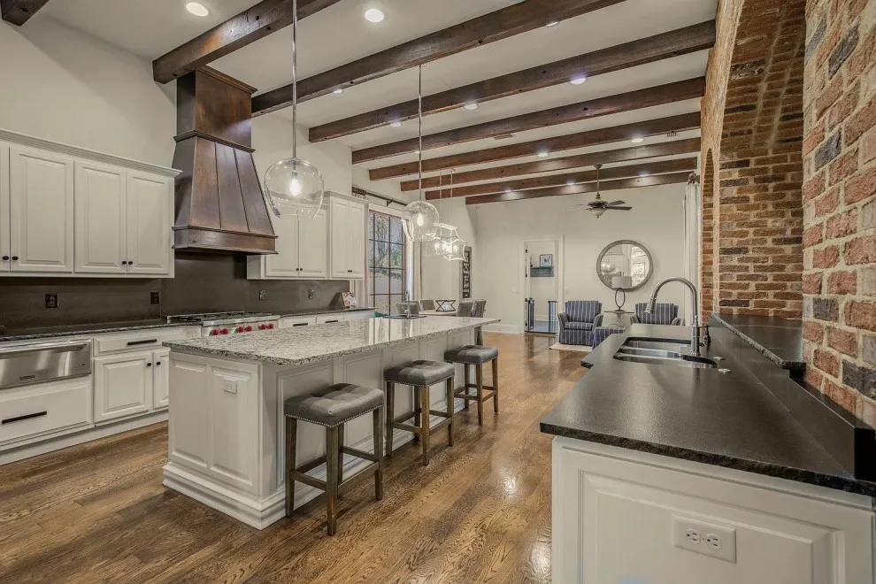 Augusta Plaza by Bob Chatham Custom Home Design - Photo 29