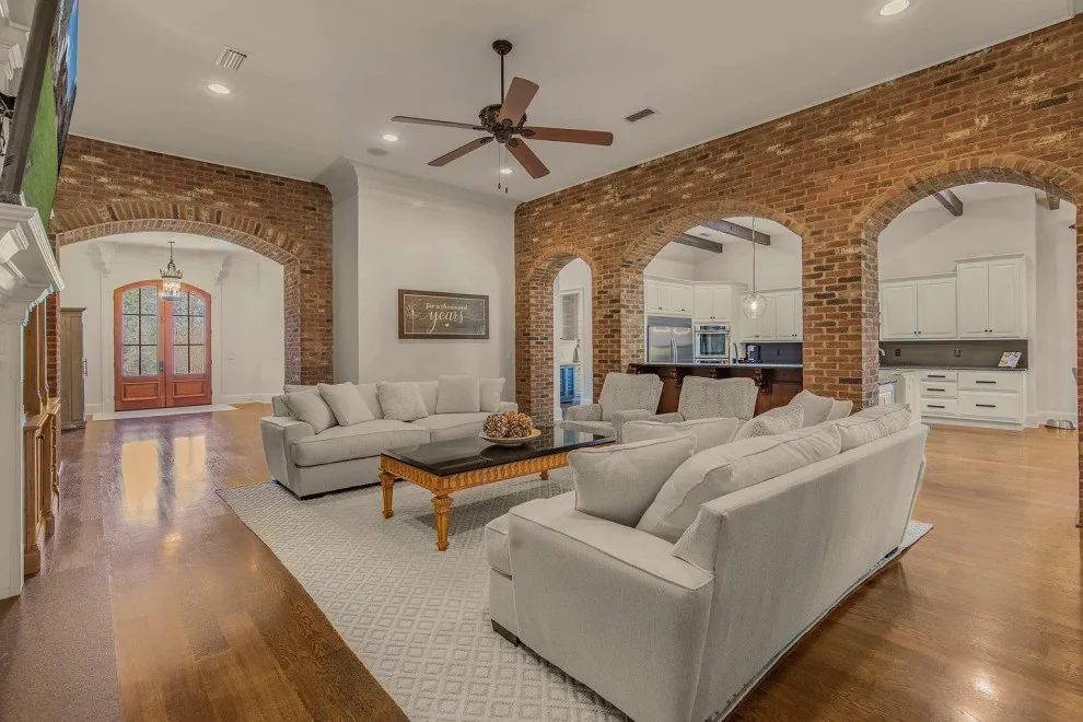 Augusta Plaza by Bob Chatham Custom Home Design - Photo 27