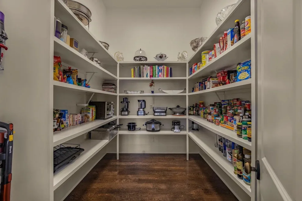 Augusta Plaza by Bob Chatham Custom Home Design - Photo 15