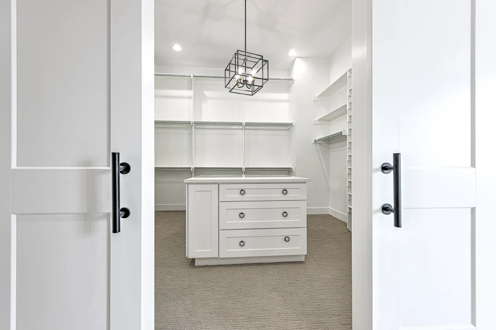 Averie Estates | Swiss Amelia Reimagined by Verdant Studio - Photo 3
