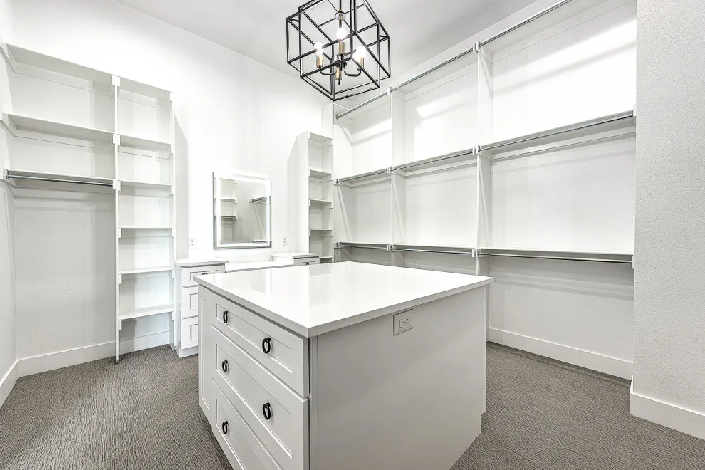 Averie Estates | Swiss Amelia Reimagined by Verdant Studio - Photo 18