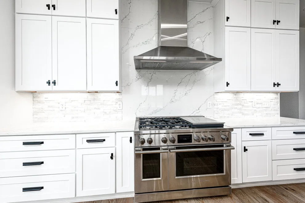 Averie Estates | Swiss Amelia Reimagined by Verdant Studio - Photo 34