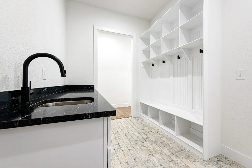 Averie Estates | Swiss Amelia Reimagined by Verdant Studio - Photo 6
